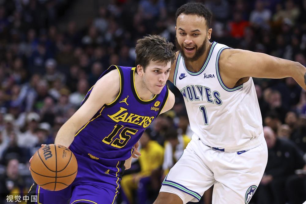 队后防线的 队后防线的